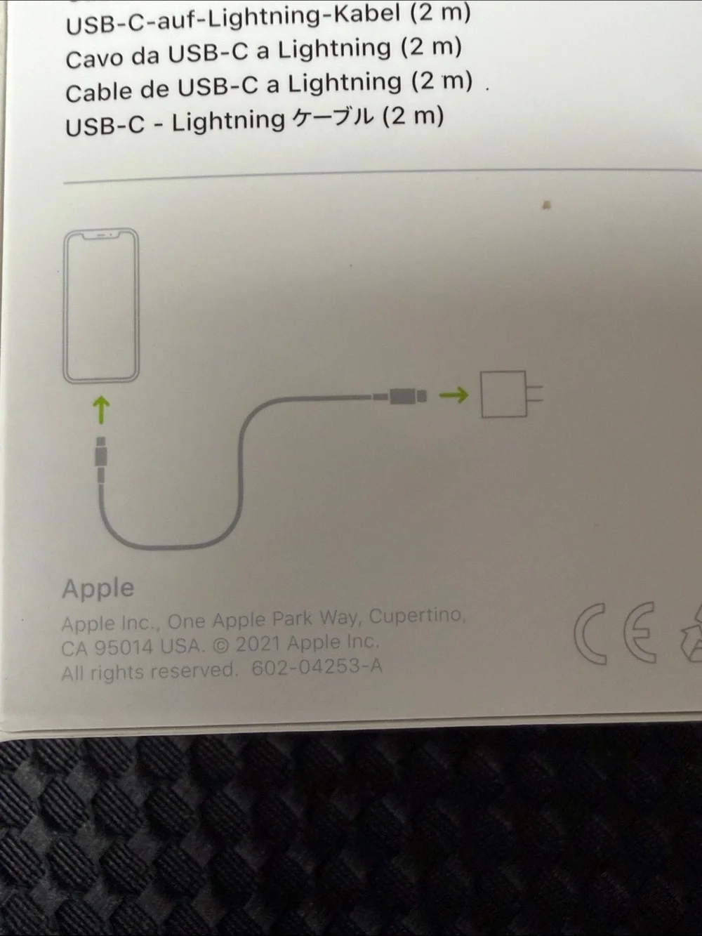 Apple USB-C to Lightning Cable (2 m) - White